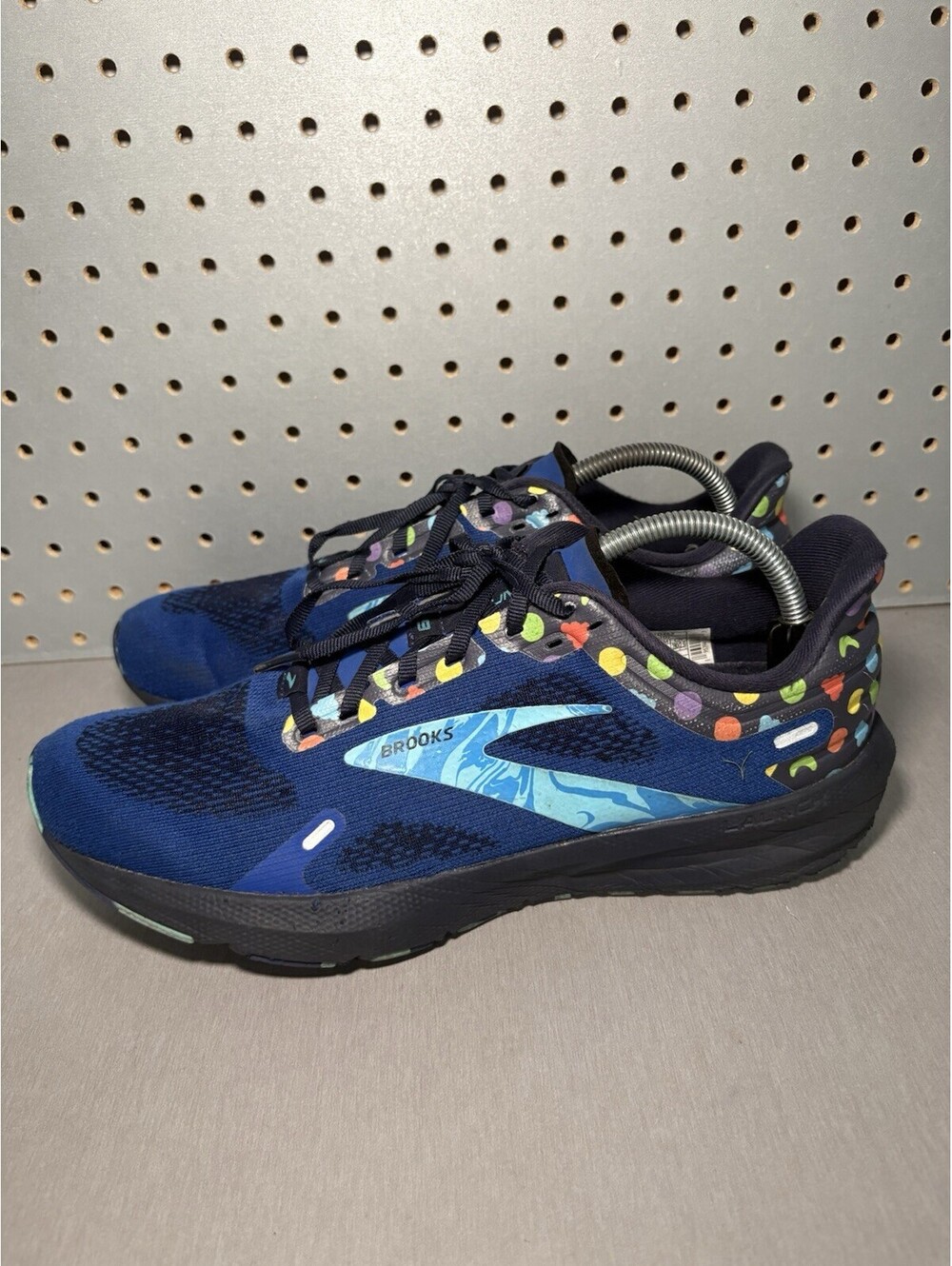 Brooks Launch 9 Running Shoes Mens 10 US Blue Bowl O' Cereal Trix 1103861D462 - Picture 2 of 15